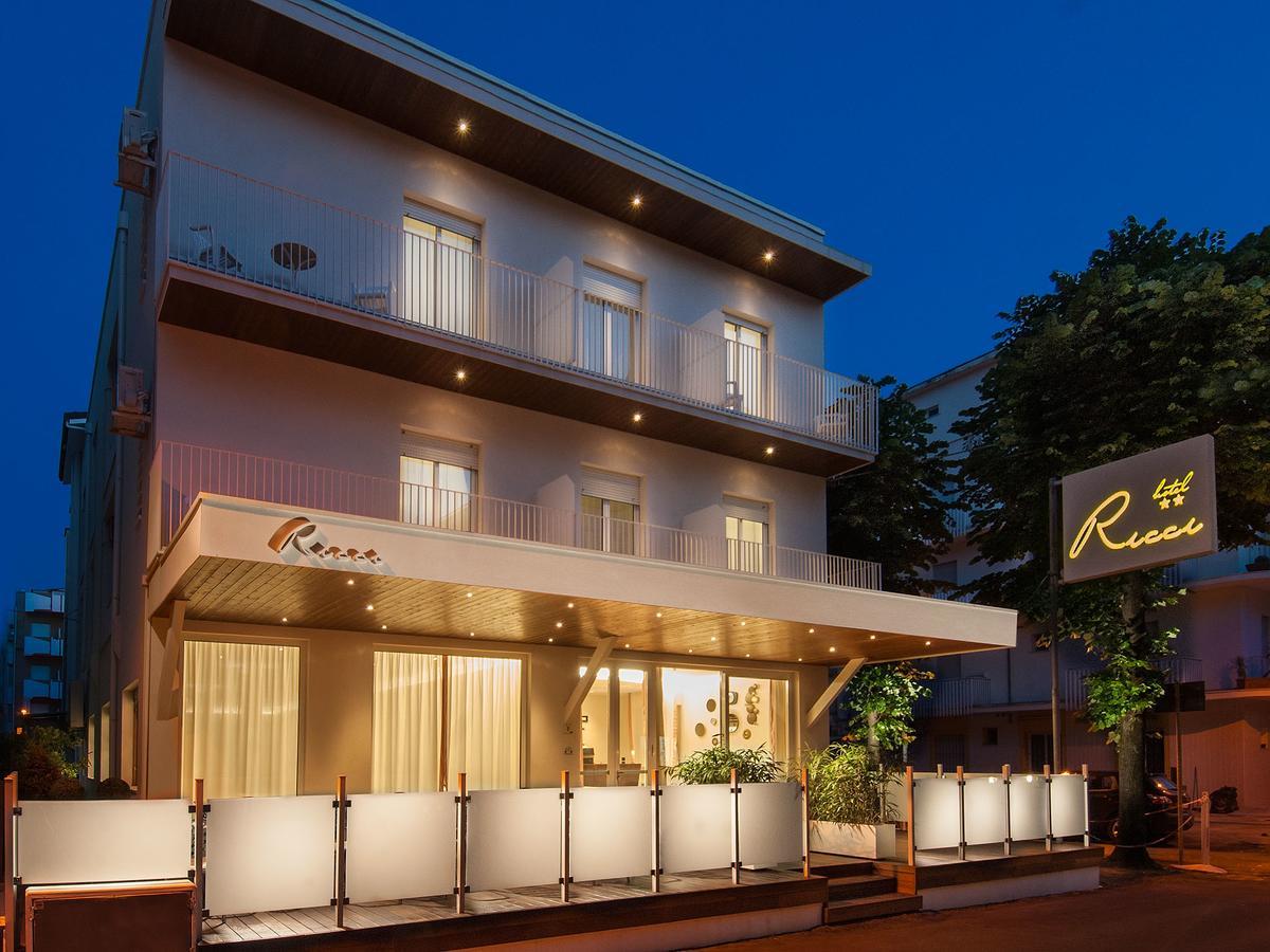 Hotel Ricci Rimini Exterior foto